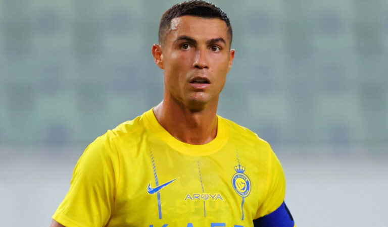TRANSFER NEWS: Cristiano Ronaldo Considering Move 2 Al-Hilal: A New Chapter in a Legendary Career